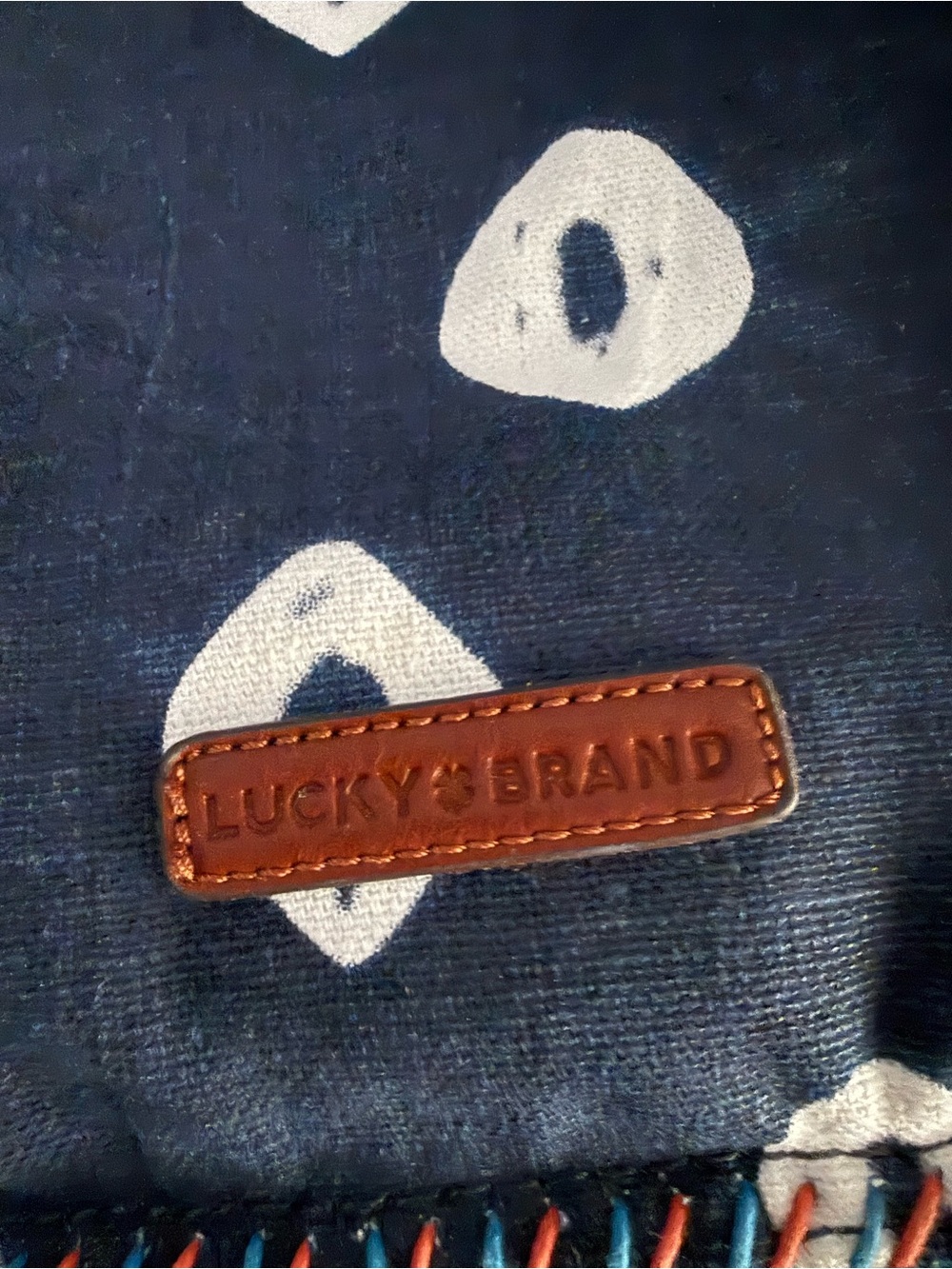 Lucky Brand Canvas Batik Tote Bag plus Zippered Wallet Pouch Leather Navy White - Picture 4 of 16